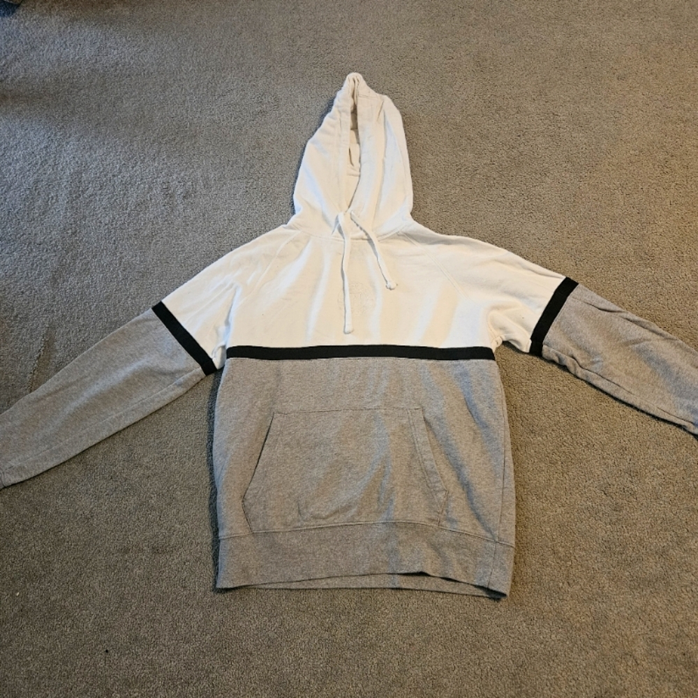 American Eagle Sweatshirt